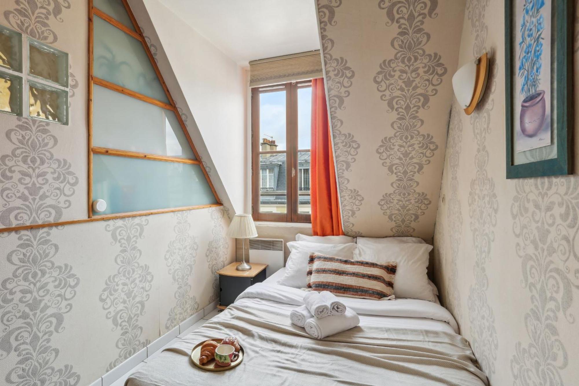 Eiffel Tower & Faubourg - 1Br - Cityapartmentstay Paris Exterior photo
